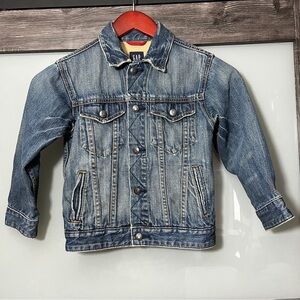 GAP Kids Classic Y2K Blue Jean Jacket Distressed Size XS 4-5 100% Cotton Western